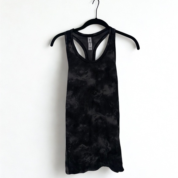 Athleta Gray Patterned Tank Top - Picture 2 of 3